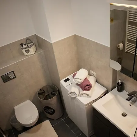 Apartment Wings Luxury Suites 2 *